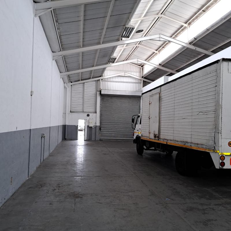 To Let commercial Property for Rent in Sidwell Eastern Cape